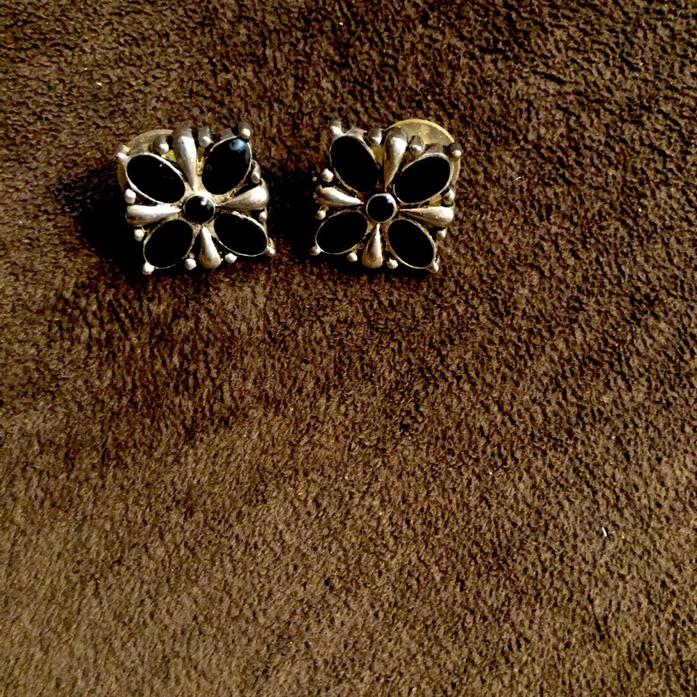 Vintage Lure silver and black earrings